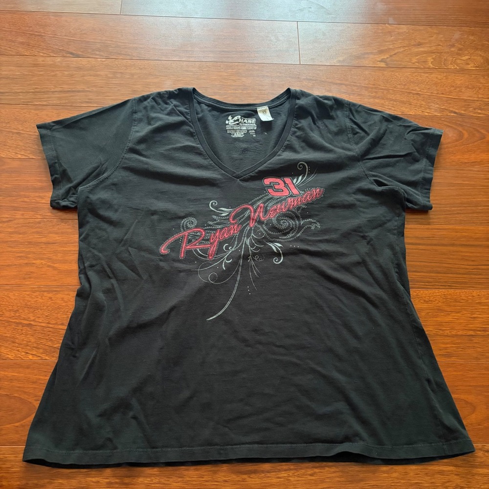 Chase Authentics Ryan Newman 31 NASCAR CAT Racing V-Neck Graphic T-Shirt 2X